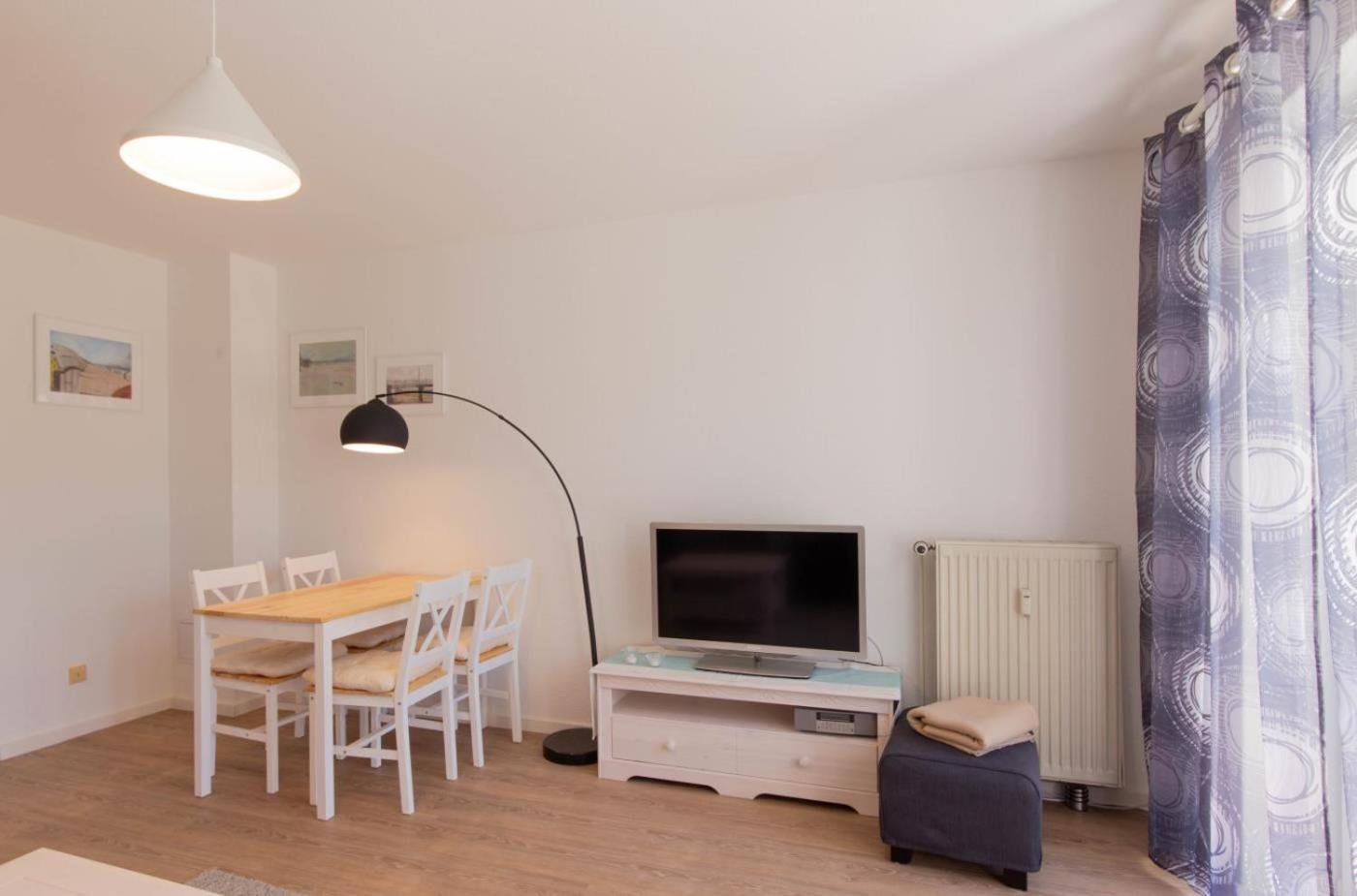 Ferienwohnung Kurpark-Residenz App. 5 Timmendorfer Strand Dış mekan fotoğraf